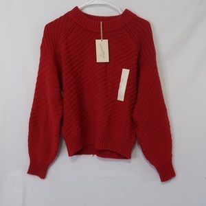 Universal threads goods Co.red sweater